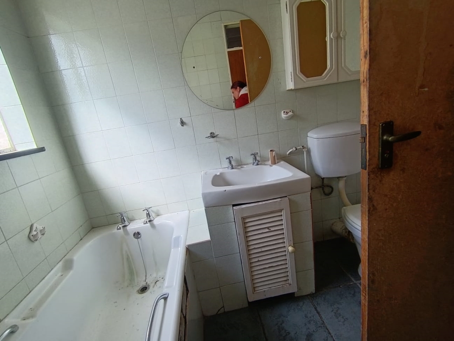 21 Bedroom Property for Sale in Universitas Free State